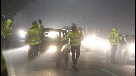 These teams will be active round the clock with the personnel working in two shifts, police officials said. (Yogendra Kumar/HT PHOTO) These teams will be active round the clock with the personnel working in two shifts, police officials said. (Yogendra Kumar/HT PHOTO)