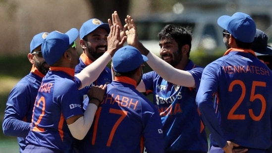 Cricket - First One Day International - South Africa v India - Boland Park, Paarl, South Africa - January 19, 2022 India's Jasprit Bumrah celebrates with teammates after taking the wicket of South Africa's Janneman Malan REUTERS/Sumaya Hisham(REUTERS)