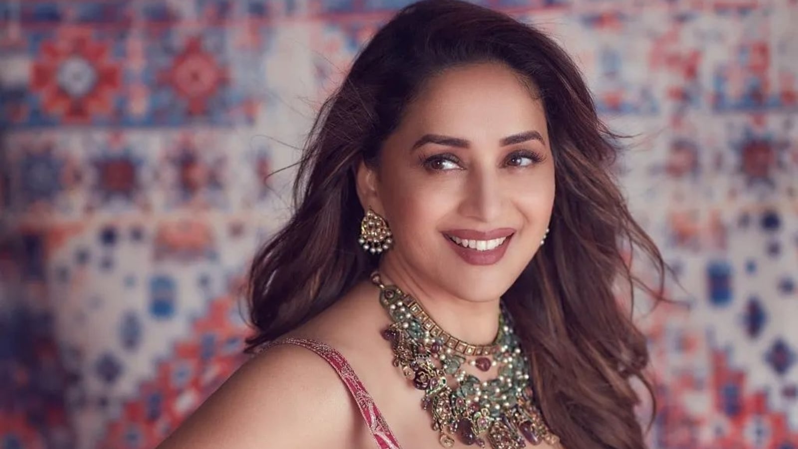 I am not here to compete with newcomers: Madhuri Dixit - India Today