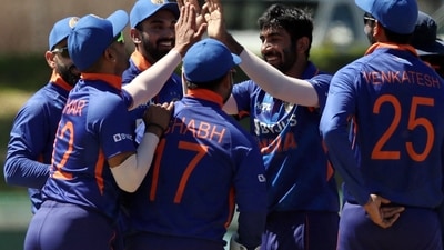 India's Jasprit Bumrah celebrates with teammates after taking the wicket of South Africa's Janneman Malan&nbsp; (REUTERS)