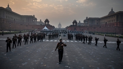 The annual Beating Retreat ceremony will take place in Delhi on January 29. The ceremony marks a centuries-old military tradition, dating back to the days when troops disengaged from a battle at sunset. (AP) The annual Beating Retreat ceremony will take place in Delhi on January 29. The ceremony marks a centuries-old military tradition, dating back to the days when troops disengaged from a battle at sunset. (AP)