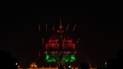 To encourage a startup led by the Indian Institute of Technology (IIT) Delhi, for the first time in the country, a drone show consisting of 1,000 drones will be held during the Beating Retreat event in Republic Day celebrations this year, said an official from the Ministry of Defence on Tuesday. (AP) To encourage a startup led by the Indian Institute of Technology (IIT) Delhi, for the first time in the country, a drone show consisting of 1,000 drones will be held during the Beating Retreat event in Republic Day celebrations this year, said an official from the Ministry of Defence on Tuesday. (AP)