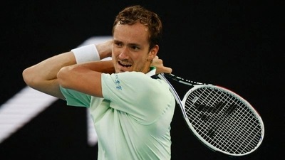 Russia's Daniil Medvedev in action during his second round match against Australia's Nick Kyrgios. (REUTERS)