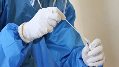 Now an RT-PCR test, if performed at labs and hospitals, will cost ₹300 instead of ₹500. (Unsplash) Now an RT-PCR test, if performed at labs and hospitals, will cost ₹300 instead of ₹500. (Unsplash)
