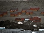 Nine members of the Argentine base La Esperanza, in Antarctica, had to be evacuated to Buenos Aires due to an outbreak of Covid-19.(AFP / File)