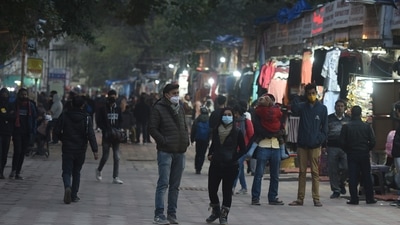 Weekend lockdown and night curfew will continue in Delhi. (Raj K Ra/ Hindustan Times) Weekend lockdown and night curfew will continue in Delhi. (Raj K Ra/ Hindustan Times)