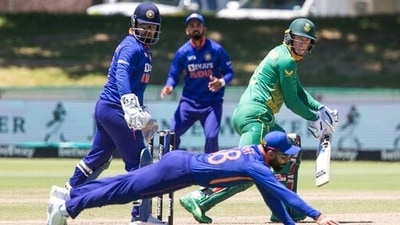 South Africa batsman Rassie van Der Dussen watches as the ball is missed by Indian captain Virat Kohli during the first ODI match between South Africa and India in Paarl. (AP) South Africa batsman Rassie van Der Dussen watches as the ball is missed by Indian captain Virat Kohli during the first ODI match between South Africa and India in Paarl. (AP)