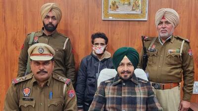 An alleged drug peddler was arrested by a Special Task Force team in Ludhiana for possession of heroin. (HT File) An alleged drug peddler was arrested by a Special Task Force team in Ludhiana for possession of heroin. (HT File)