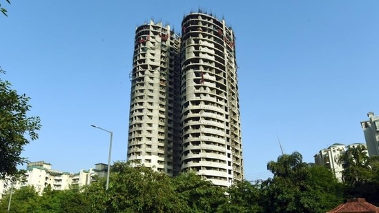 After being admonished by the Supreme Court regarding delays, the builder and Noida Authority have finally assigned the task of demolition to Edifice Engineering earlier this week.(HT Photo) After being admonished by the Supreme Court regarding delays, the builder and Noida Authority have finally assigned the task of demolition to Edifice Engineering earlier this week.(HT Photo)