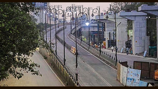 After being selected as one of the winners of the ‘Streets for People Challenge’ for their pilot projects to make roads more pedestrian-friendly, Pune Municipal Corporation decided to develop 100 km pedestrian-friendly roads (HT PHOTO)