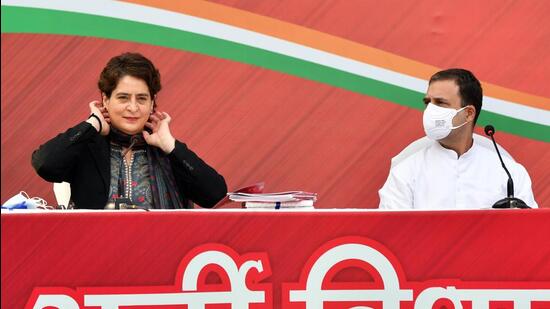 Congress leaders Rahul Gandhi and Priyanka Gandhi Vadra launched the manifesto. (ANI) Congress leaders Rahul Gandhi and Priyanka Gandhi Vadra launched the manifesto. (ANI)