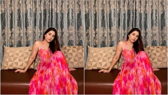 The 29-year-old actor chose a summer-inspired printed dress for the photoshoot in which she posed with a kiss-shaped balloon and also blew a kiss to her followers. The dress comes in pink, white, orange and blush pink shades in a tie-dye pattern and a halter neckline tied on the back.(Instagram/@dishaparmar)
