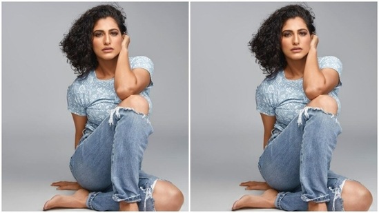 Kubbra Sait's postural exercises are all about back bends(Instagram/@kubbrasait)