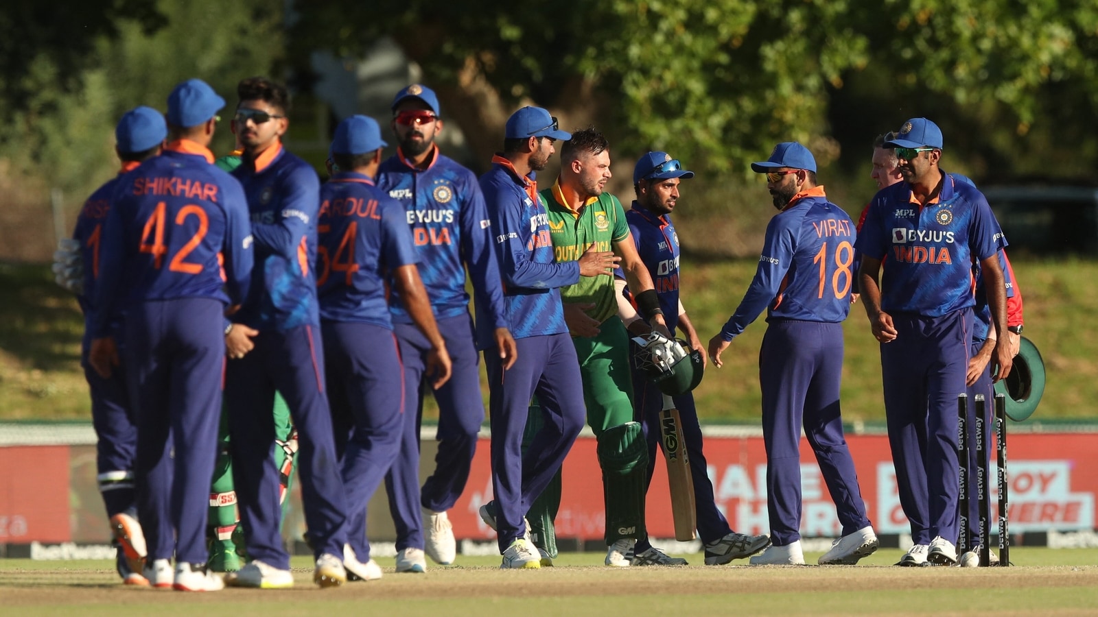 India hope to salvage disastrous SA tour with final ODI win