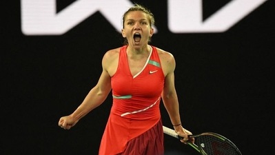 Australian Open: Sabalenka, Collins rally to win; Halep, Mertens roll into R4 (REUTERS)
