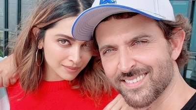 Deepika Padukone poses with Hrithik Roshan for a selfie. (Instagram) Deepika Padukone poses with Hrithik Roshan for a selfie. (Instagram)
