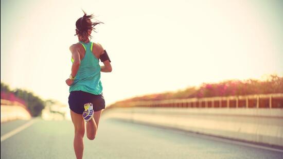 If you run four times a week – 3 sessions would be easy pace runs, only one run would be an interval session (Shutterstock)