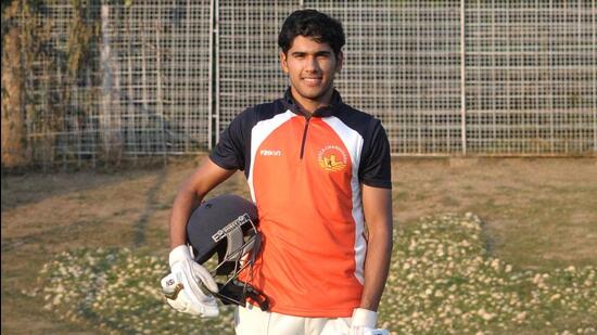 During his sizzling knock and maiden youth century, Rajangad Bawa hit 14 fours and eight sixes. (HT Photo)