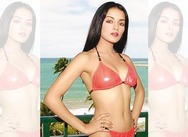Celina representing India at the Ms Universe pageant in 2001 in Puerto Rico
