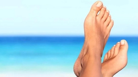 Pad-abhyanga: Massaging your feet with ghee, sesame or mustard oil protects your soles from cracks, soothes your mind and body and improves your blood circulation.(Shutterstock)