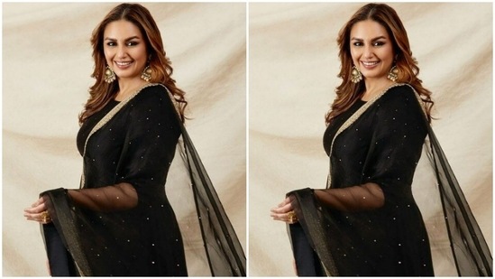 Huma wore a black salwar suit for the photoshoot – the salwar came with minimal details in gold beads. She paired it with a silk black dupatta decorated in golden zari.(Instagram/@iamhumaq)