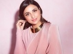 Actor Parineeti Chopra's ethnic fashion game, fit for the modern Indian woman, has taken over the internet, and we are here for this voguish sartorial moment. The star is currently appearing on the reality TV show Hunarbaaz. And she has been donning stunning looks on its sets. Today, she took to her Instagram page to reveal a new attire for the episode. We are swooning.(Instagram/@parineetichopra)