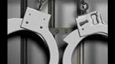 Case has been registered by Ludhiana police against the five arrested accused for booze parties under sections of IPC and sections of Excise Act. (Representative Photo/HT Files) Case has been registered by Ludhiana police against the five arrested accused for booze parties under sections of IPC and sections of Excise Act. (Representative Photo/HT Files)