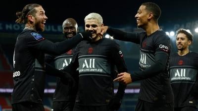 Paris St Germain's Sergio Ramos celebrates after scoring with Thilo Kehrer, Danilo Pereira and Mauro Icardi (REUTERS)