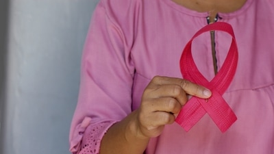 World Cancer Day 2022: Breast cancer causes, preventive tips and all about pregnancy after chemotherapy (Photo by Angiola Harry on Unsplash) World Cancer Day 2022: Breast cancer causes, preventive tips and all about pregnancy after chemotherapy (Photo by Angiola Harry on Unsplash)