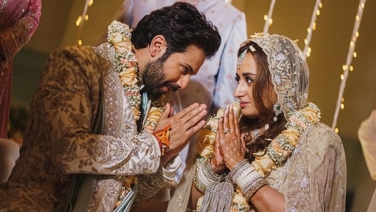 Varun Dhawan and Natasha Dalal kept on putting off their wedding rumours until the D-day and announced it on Instagram only after the nuptials.&nbsp;