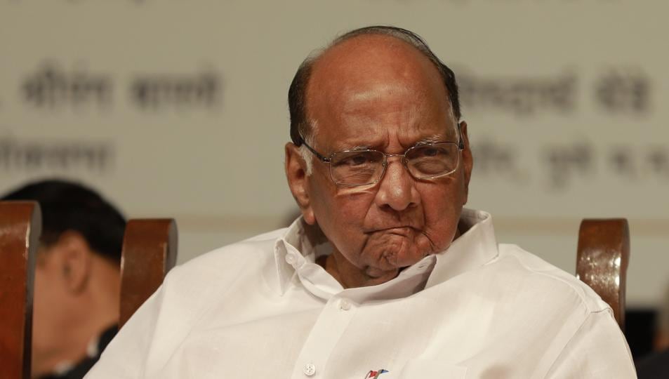 NCP chief Sharad Pawar informed on Twitter on Monday, January 24, 2022 that he has tested positive for Covid-19. (HT_PRINT) NCP chief Sharad Pawar informed on Twitter on Monday, January 24, 2022 that he has tested positive for Covid-19. (HT_PRINT)