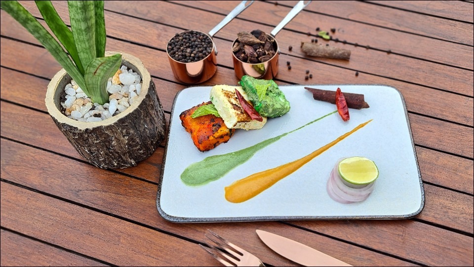 Tiranga Paneer Tikka&nbsp;(Chef Hari Ballabh Singh)