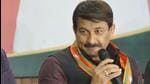 BJP leader Manoj Tiwari addresses the media at the Punjab BJP Office in Chandigarh on Tuesday. He claimed that whatever Arvind Kejriwal was projecting as his achievements in Delhi are core lies. (Keshav Singh/HT)