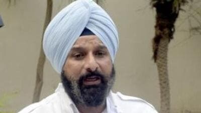 According to Punjab Police sources, a team of the Mohali crime branch searched former minister Bikram Singh Majithia’s house situated at Green Avenue in Amritsar. (HT File Photo)