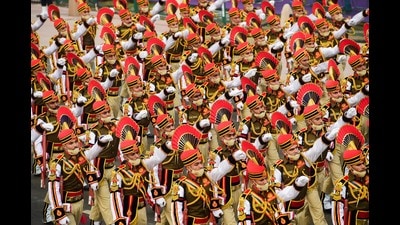 A contingent of Delhi Police marches past during the full dress rehearsal of the Republic Day Parade 2022, at the Rajpath in New Delhi on January 23. (PTI)
