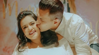 Aditya Narayan and Shweta Aggarwal at their baby shower. Aditya Narayan and Shweta Aggarwal at their baby shower.