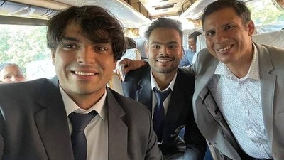 Neeraj Chopra (L), Sumit Antil (C), and Devendra Jhajharia (Instagram/Devendra Jhajharia)