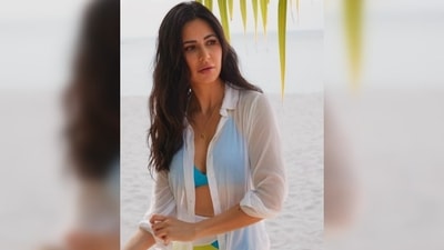 Sharing her jaw-dropping pictures, Katrina Kaif captioned her post, "Seas the day." (Instagram/@katrinakaif) Sharing her jaw-dropping pictures, Katrina Kaif captioned her post, "Seas the day." (Instagram/@katrinakaif)