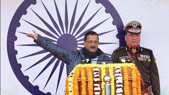 Delhi Chief Minister Arvind Kejriwal addresses the gathering after hoisting the Tricolour at the Delhi Secretariat on the eve of Republic Day, on Tuesday. (HT)