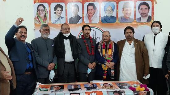 Former BJP MLA Joins Congress In Jammu