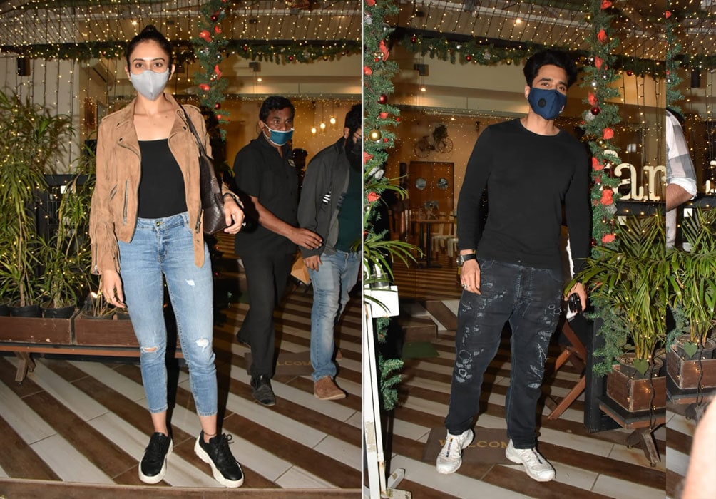 Rakul Preet Singh and Jackky Bhagnani at a restaurant in Khar, Mumbai. (Varinder Chawla)