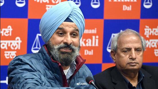 Shiromani Akali Dal leader Bikram Singh Majithia addresses the media in Chandigarh on Wednesday. He will be contesting the upcoming Punjab assembly elections against state Congress president Navjot Singh Sidhu from Amritsar. (ANI)