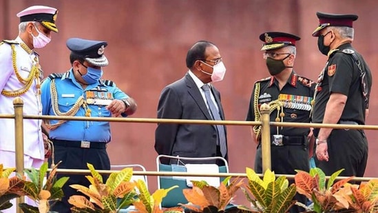 NSA Ajit Doval talking to Gen Rawat and three Service Chiefs on 2021 Independence Day.