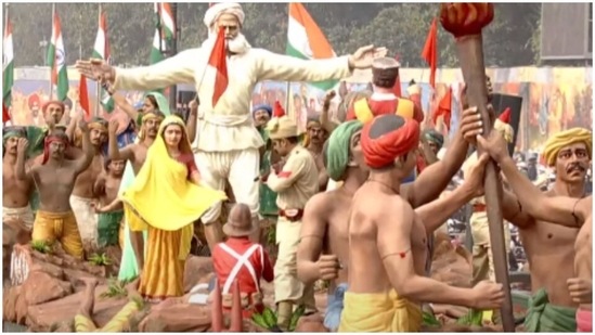 The state’s Republic Day tableau depicted British massacre of 1,200 tribals back in 1922.(ANI)
