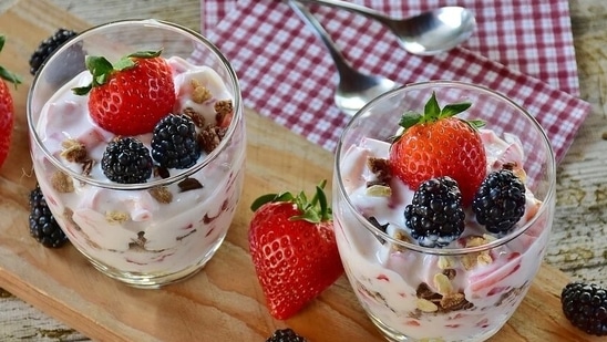 Avoid kapha (cold) aggravating factors such as cold drinks, yoghurt especially when mixed with fruits, ice creams, sugary food, deep fried food and heavy food.(Pixabay)
