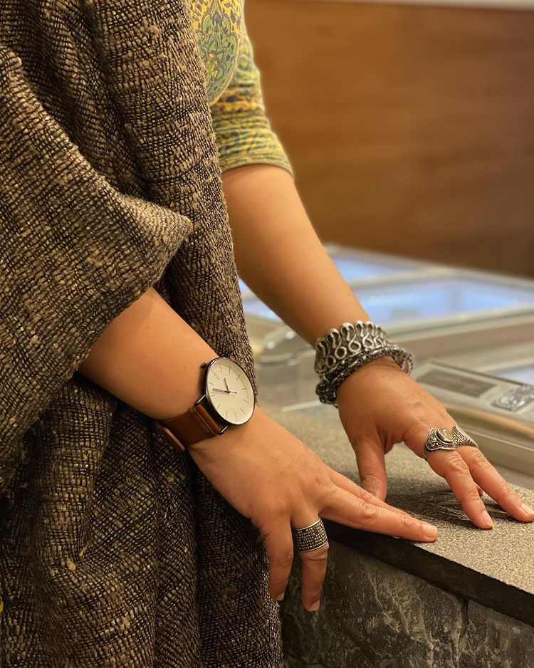 Photograph captioned by Mayank Austen Soofi- “There’s Something She’s Been Meaning to Tell You... Portrait of a Dilemma #style” (Photo : Mayank Austen Soofi) Photograph captioned by Mayank Austen Soofi- “There’s Something She’s Been Meaning to Tell You... Portrait of a Dilemma #style” (Photo : Mayank Austen Soofi)