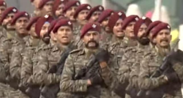 Donning the Indian Army's new combat uniform, the elite Parachute Regiment presents its unique march at Rajpath. The contingent is being led by Major Vishesh.(PIB)