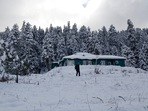 Owing to a fresh western disturbance starting January 29, Jammu and Kashmir, and Ladakh are very likely to witness isolated rainfall or snowfall between January 29 and 31, according to the latest IMD bulletin. (HT FIle Photo) Owing to a fresh western disturbance starting January 29, Jammu and Kashmir, and Ladakh are very likely to witness isolated rainfall or snowfall between January 29 and 31, according to the latest IMD bulletin. (HT FIle Photo)