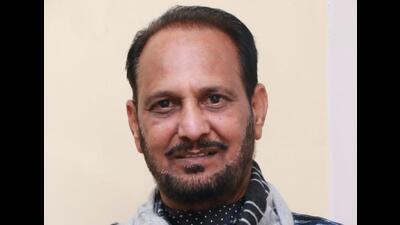 Congress has declared Vijay Kumar Sharma, 60, the chairman of the Mohali District Planning Board, as its candidate from Kharar constituency. (HT Photo)