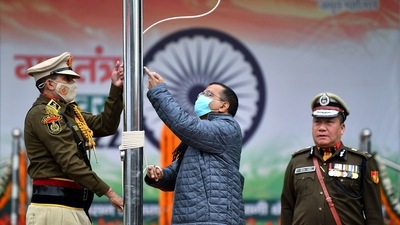 Delhi Chief Minister Arvind Kejriwal on Thursday unfurled a 115-ft high tricolour in Timarpur constituency. (ANI) Delhi Chief Minister Arvind Kejriwal on Thursday unfurled a 115-ft high tricolour in Timarpur constituency. (ANI)